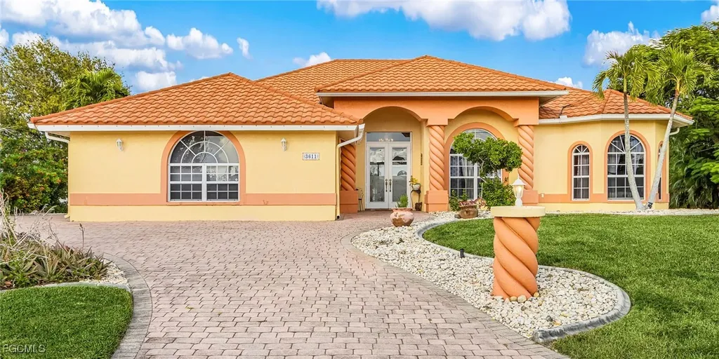 3611 NW 14th Street Cape Coral FL 33993