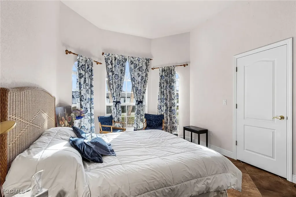 3611 NW 14th Street Cape Coral FL 33993