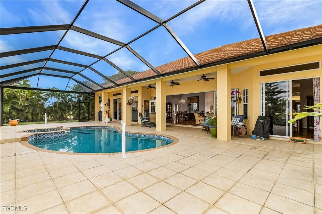 3611 NW 14th Street Cape Coral FL 33993