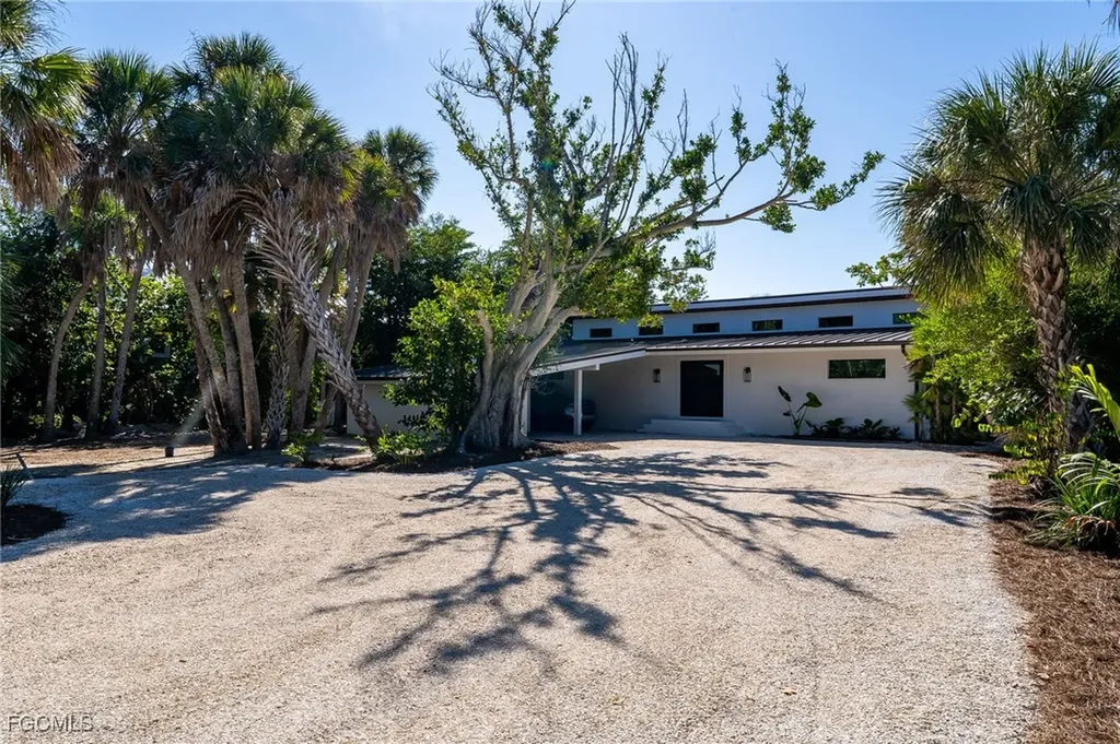 5801 Sanibel Captiva Road Sanibel FL 33957