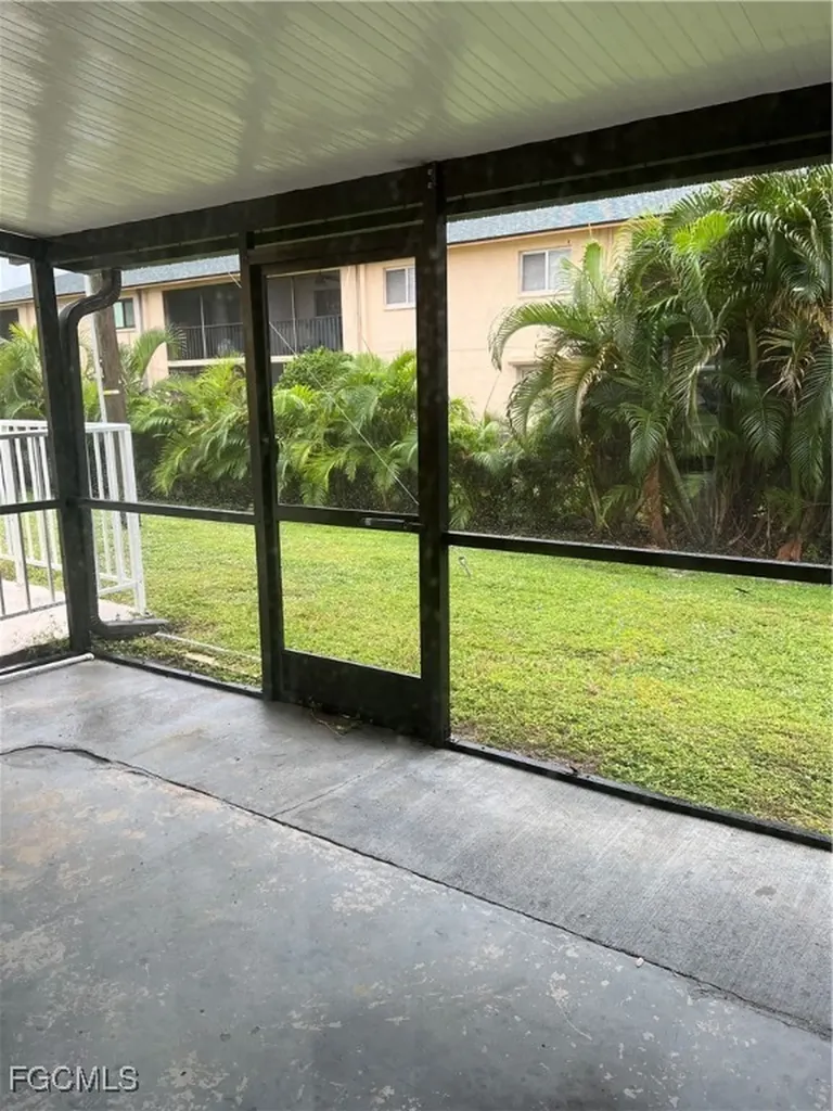 1504 SW 47th Terrace Cape Coral FL 33914