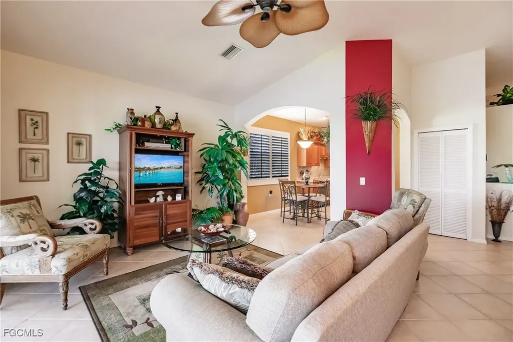 3011 Meandering Way Fort Myers FL 33905