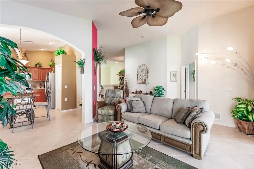 3011 Meandering Way Fort Myers FL 33905