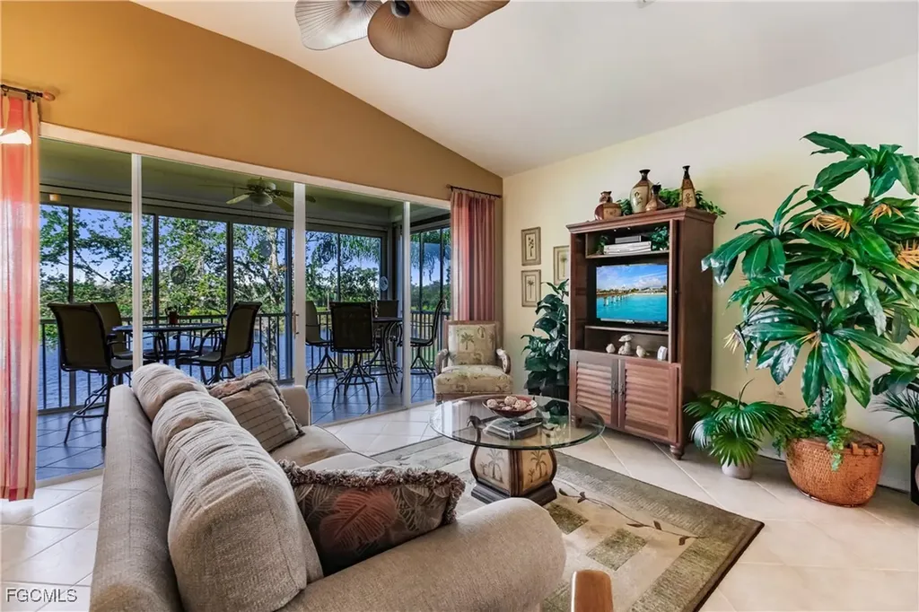 3011 Meandering Way Fort Myers FL 33905