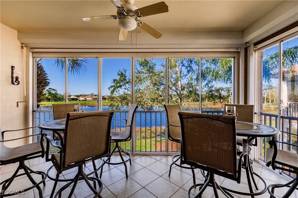 3011 Meandering Way Fort Myers FL 33905
