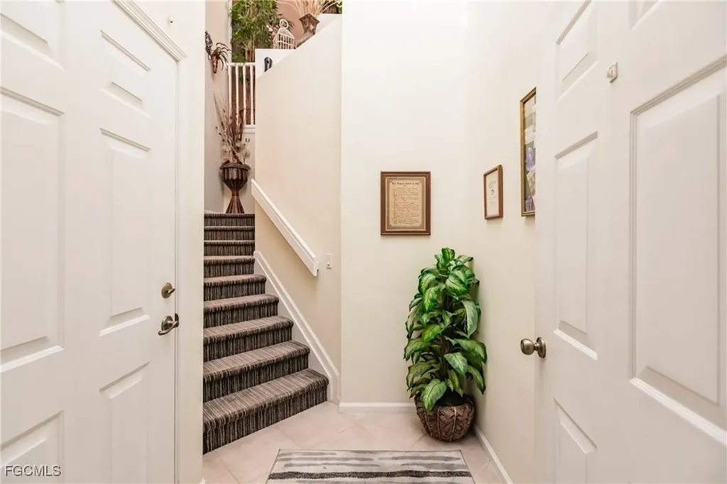 3011 Meandering Way Fort Myers FL 33905