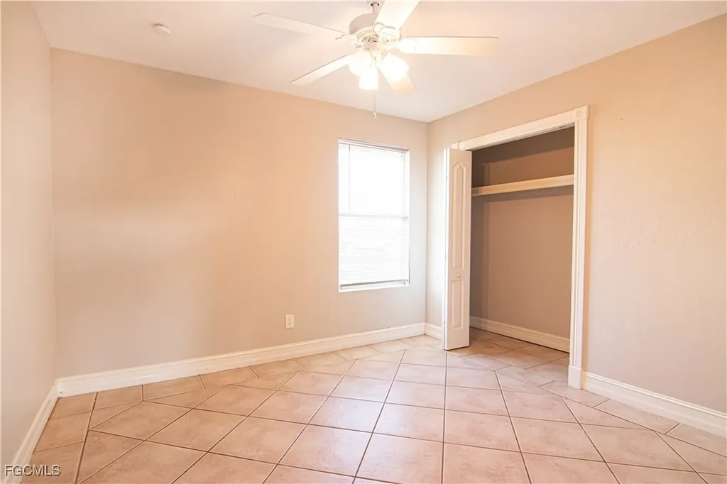 2022 NE 10th Place Cape Coral FL 33909