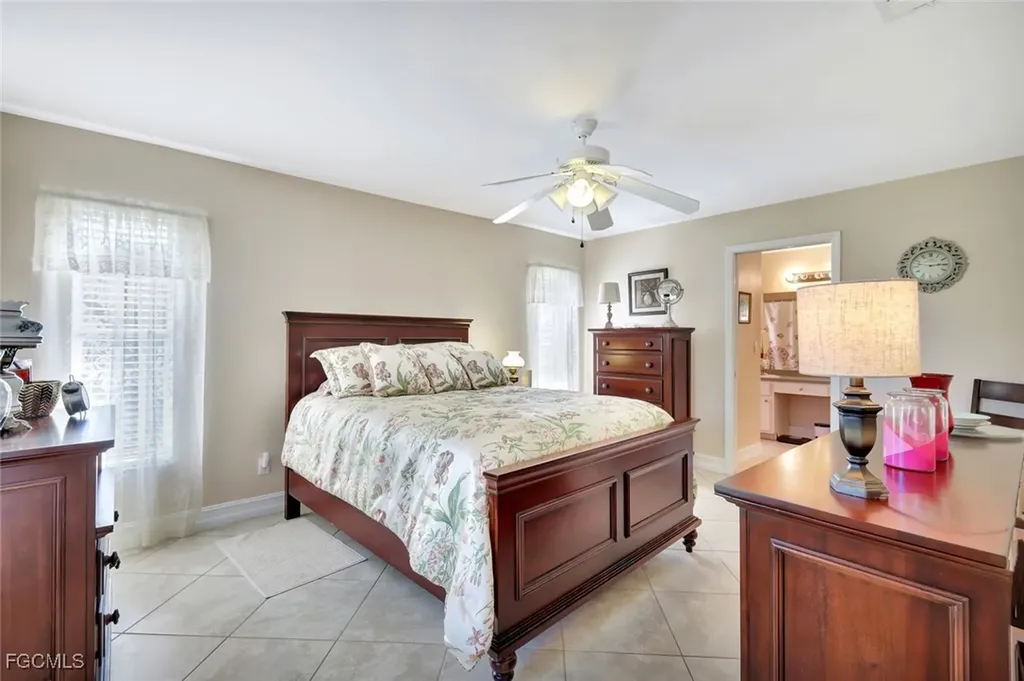 2943 SW 7th Avenue Cape Coral FL 33914