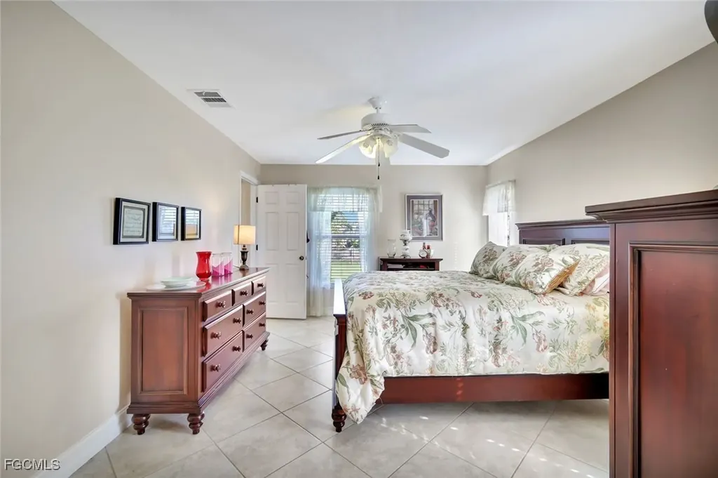 2943 SW 7th Avenue Cape Coral FL 33914