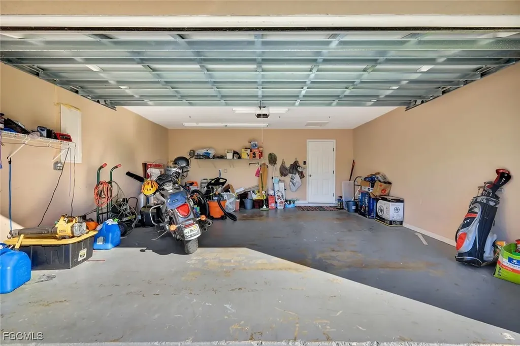 2943 SW 7th Avenue Cape Coral FL 33914