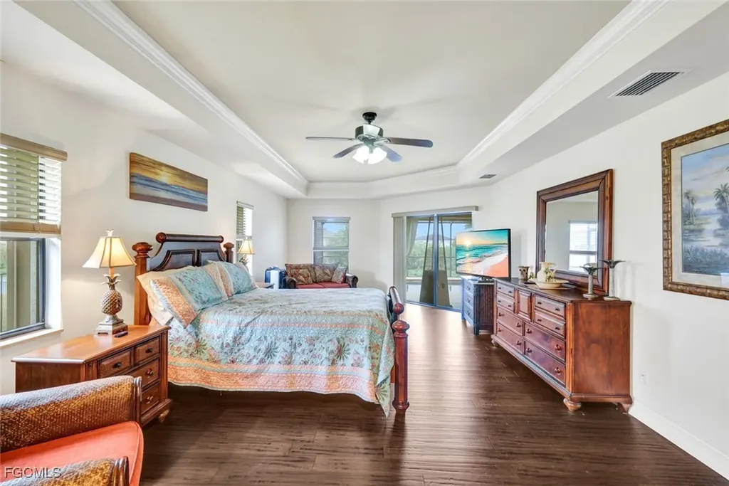 13 NW 8th Terrace Cape Coral FL 33993