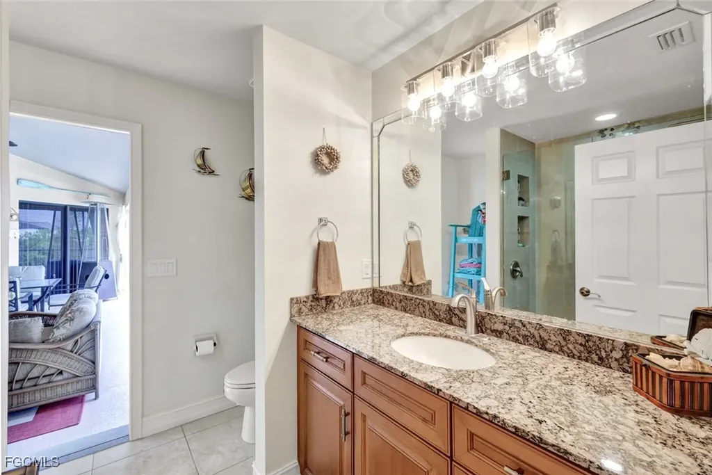 13 NW 8th Terrace Cape Coral FL 33993