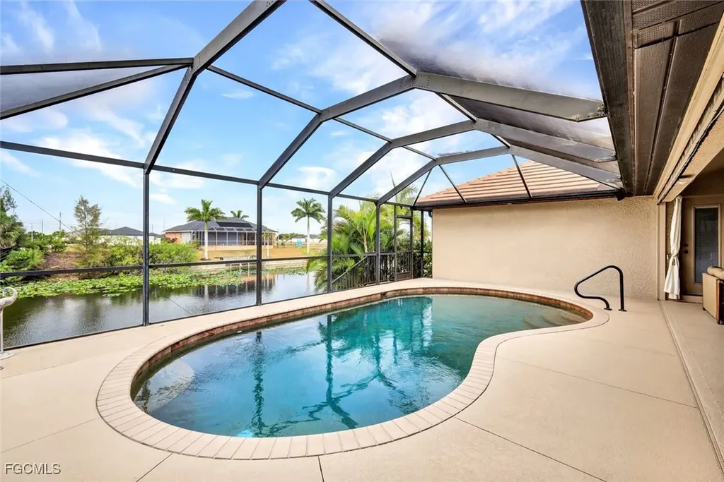 13 NW 8th Terrace Cape Coral FL 33993