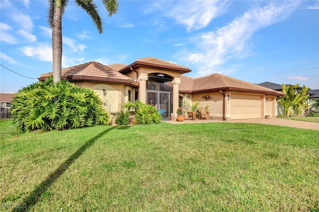 13 NW 8th Terrace Cape Coral FL 33993