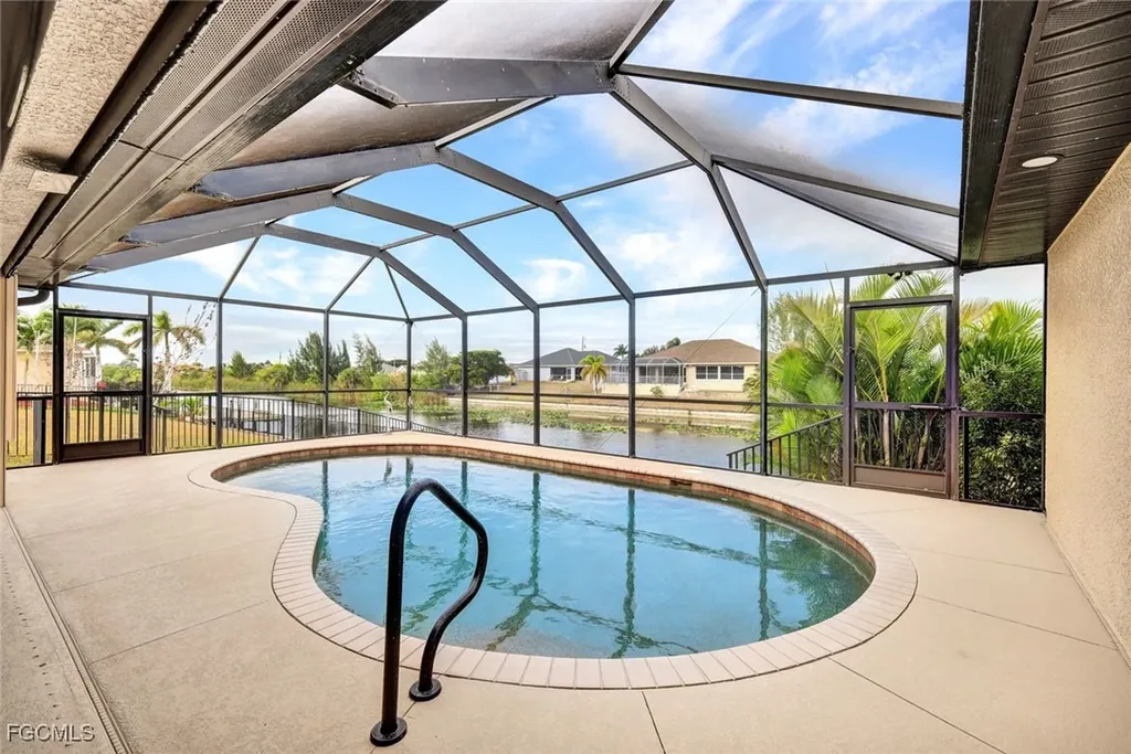 13 NW 8th Terrace Cape Coral FL 33993