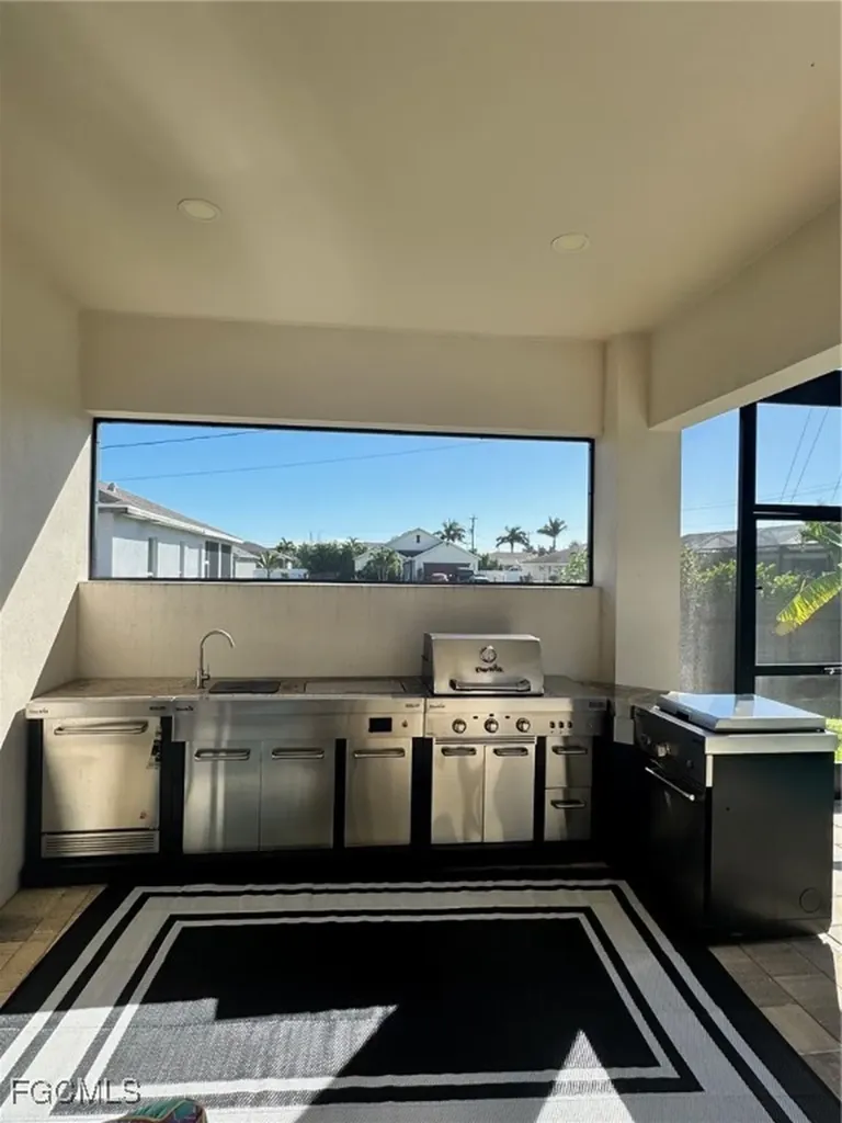 1810 SW 42nd Street Cape Coral FL 33914
