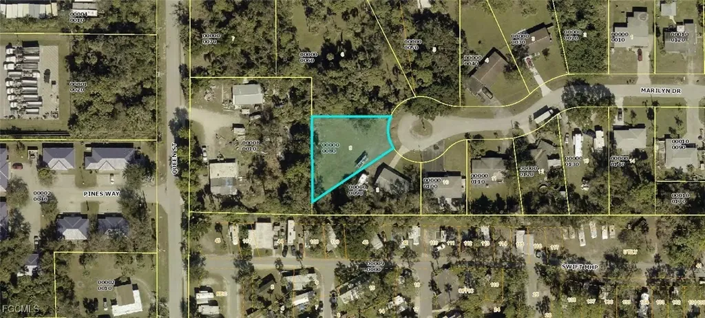 1825 Marilyn Drive North Fort Myers FL 33917