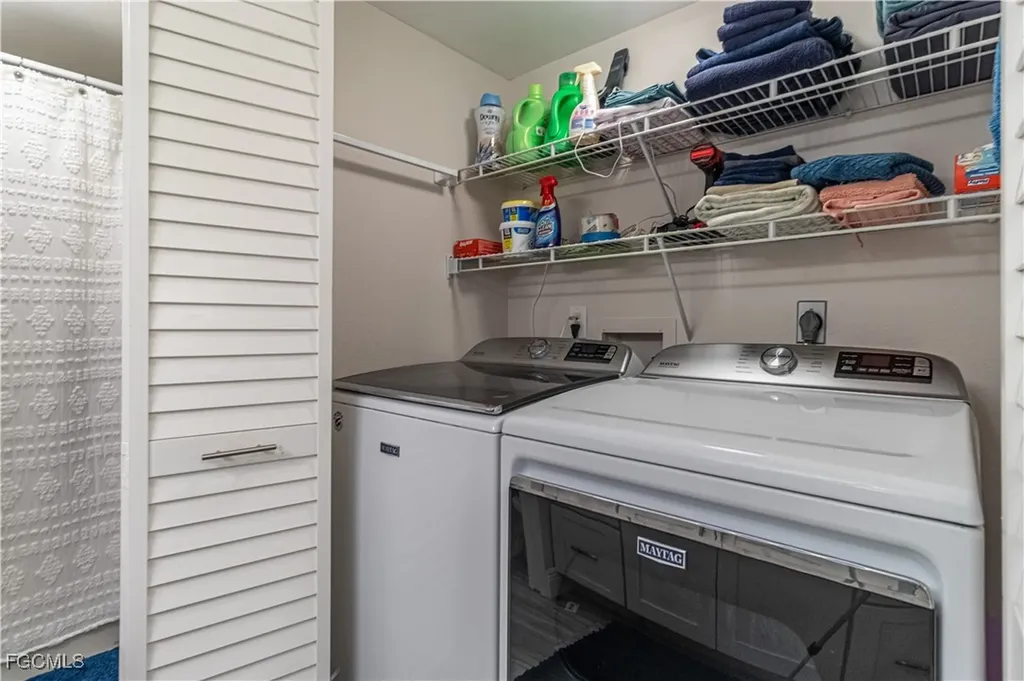 7430 Lake Breeze Drive Fort Myers FL 33907