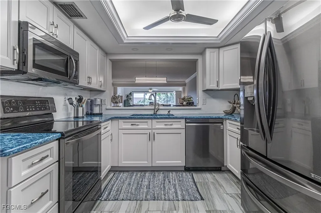 7430 Lake Breeze Drive Fort Myers FL 33907