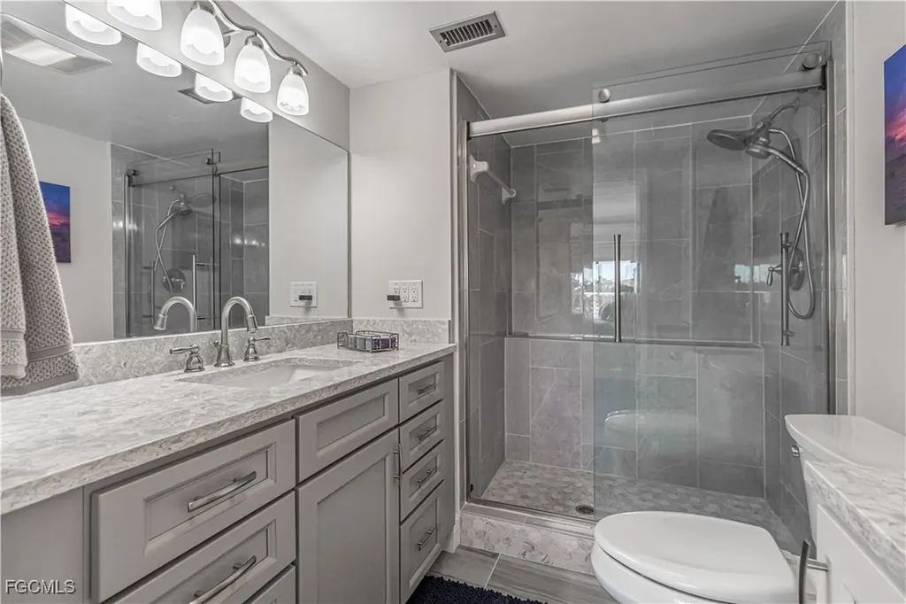 7430 Lake Breeze Drive Fort Myers FL 33907