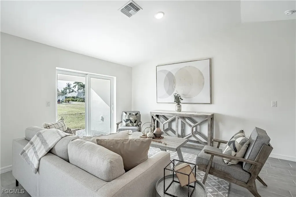 2226 NW 31st Terrace Cape Coral FL 33993