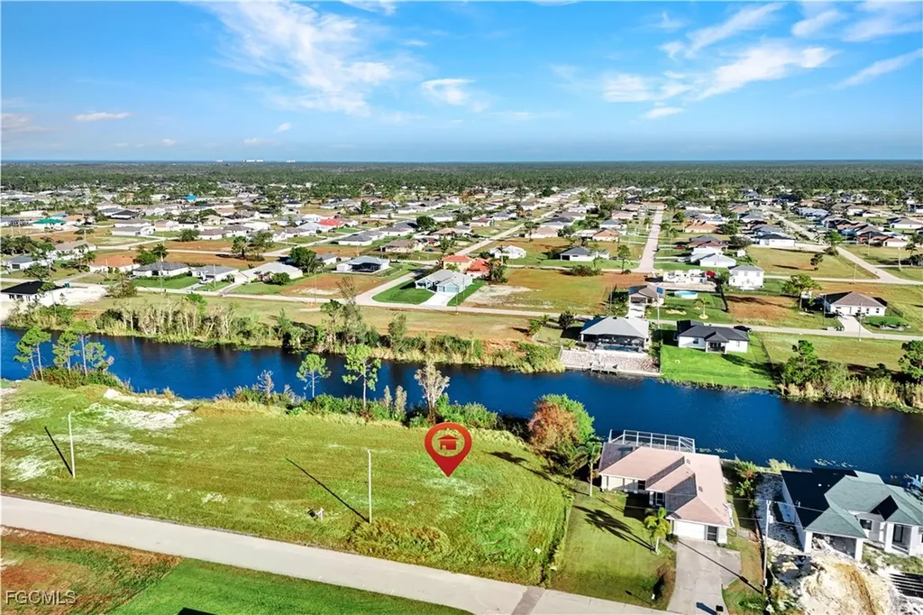 1915 NW 26th Street Cape Coral FL 33993