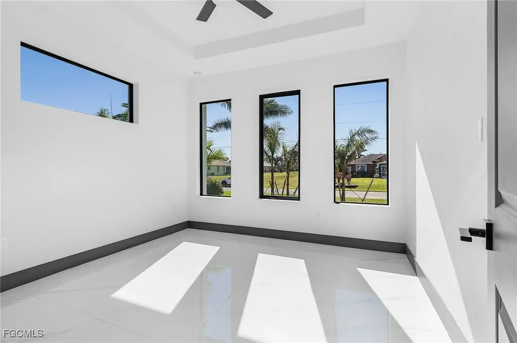 2123 SW 52nd Terrace Cape Coral FL 33914