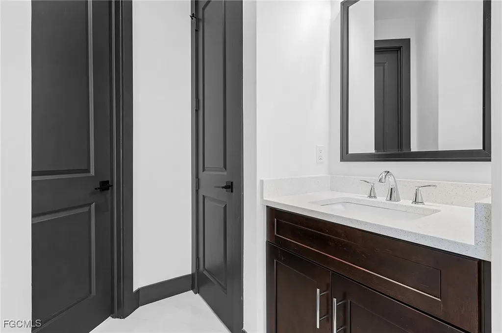 2123 SW 52nd Terrace Cape Coral FL 33914