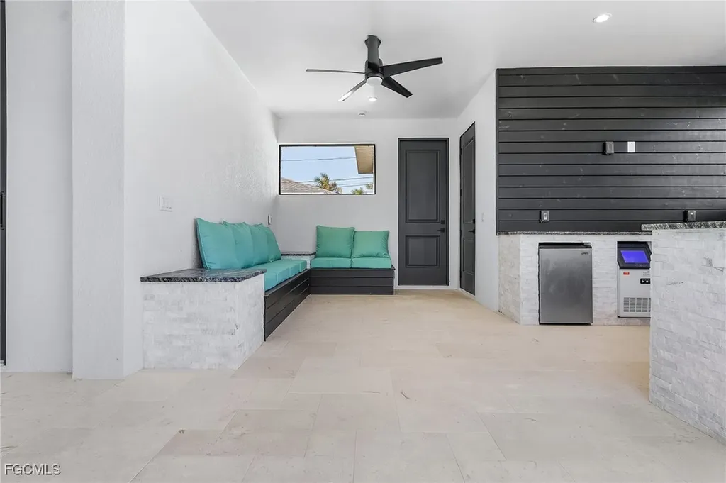 2123 SW 52nd Terrace Cape Coral FL 33914