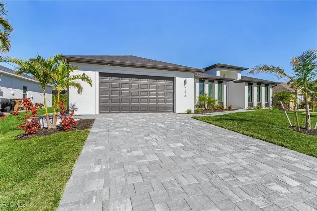 2123 SW 52nd Terrace Cape Coral FL 33914