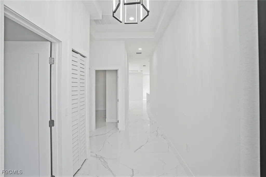 5008 N Obispo Circle Labelle FL 33935