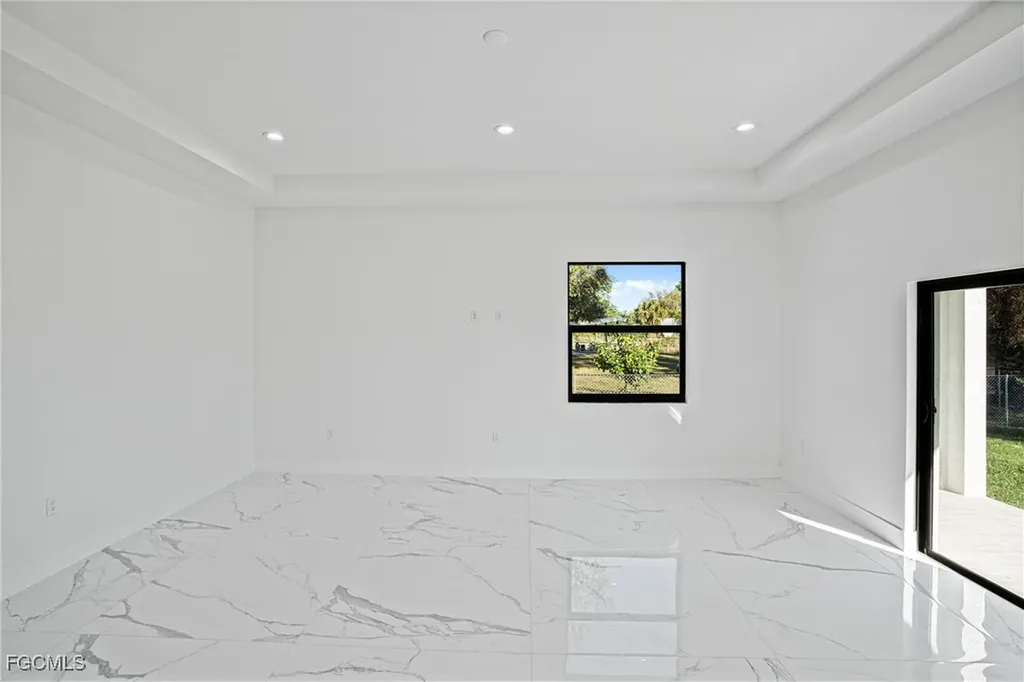 5008 N Obispo Circle Labelle FL 33935