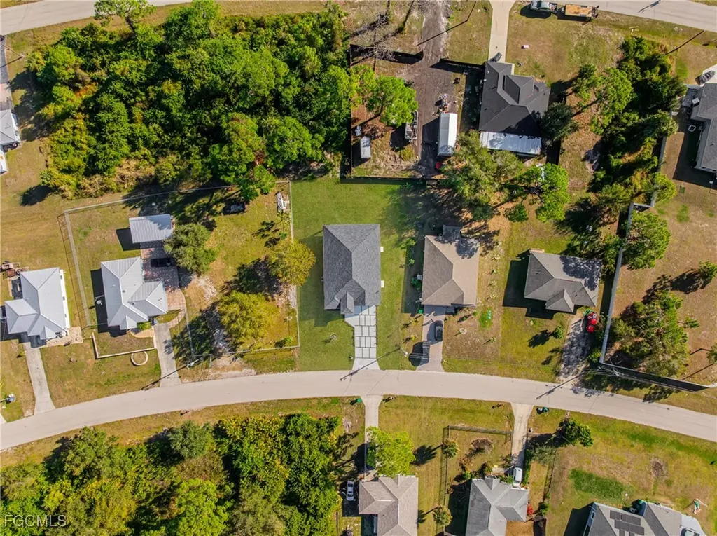 5008 N Obispo Circle Labelle FL 33935