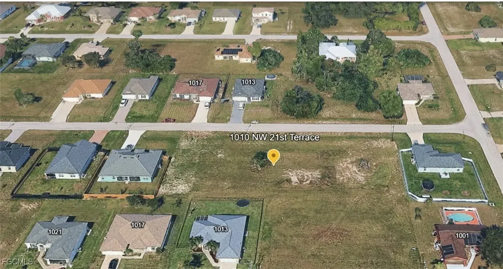 1010 NW 21st Terrace Cape Coral FL 33993