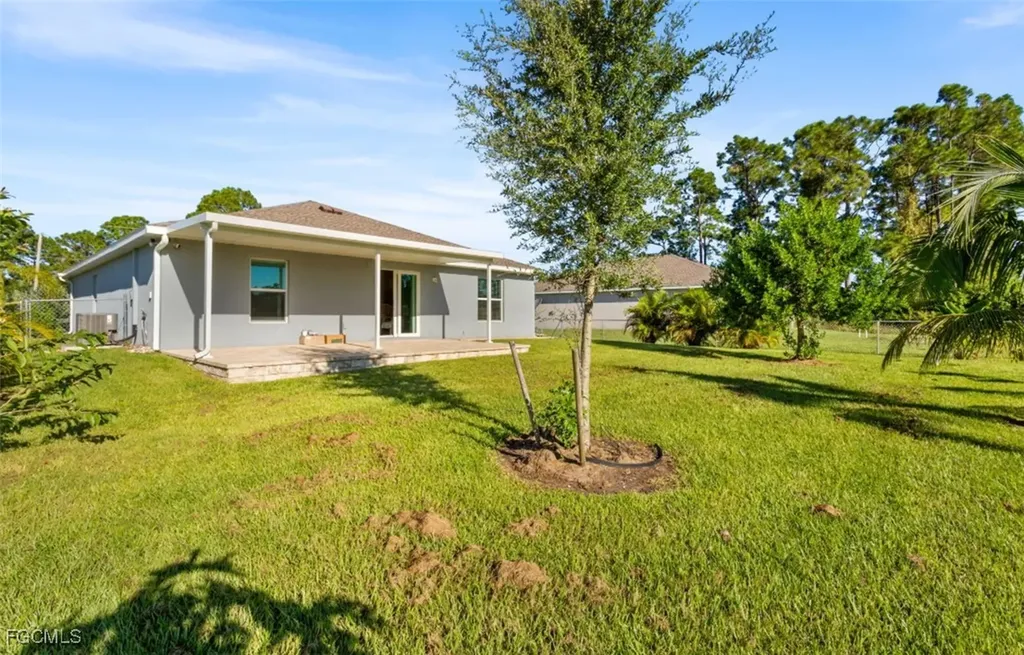 358 Pembroke Street Lehigh Acres FL 33974
