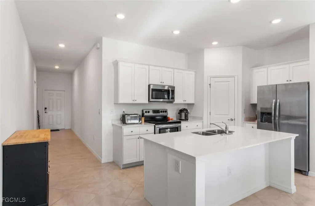 358 Pembroke Street Lehigh Acres FL 33974