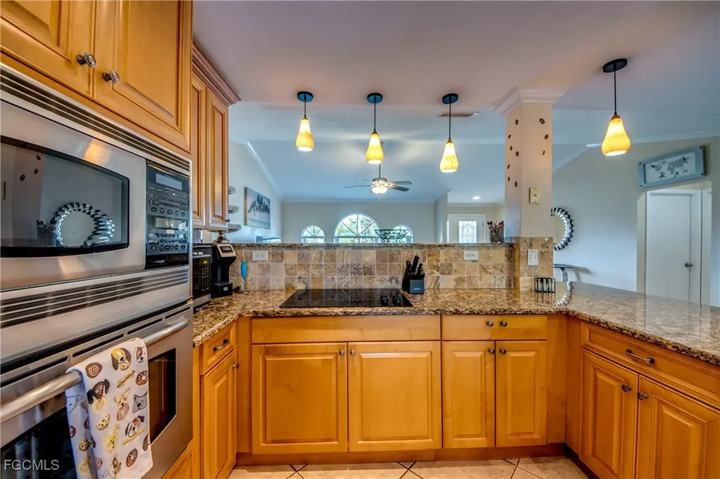 2919 SW 2nd Place Cape Coral FL 33914
