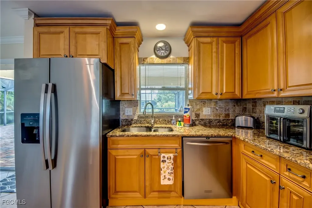 2919 SW 2nd Place Cape Coral FL 33914