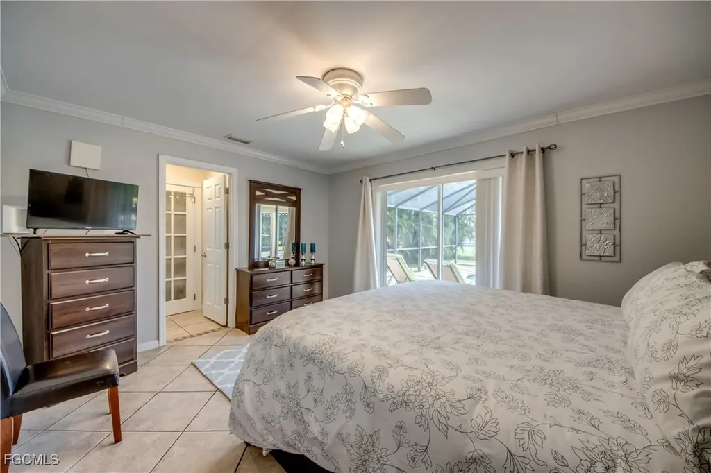 2919 SW 2nd Place Cape Coral FL 33914