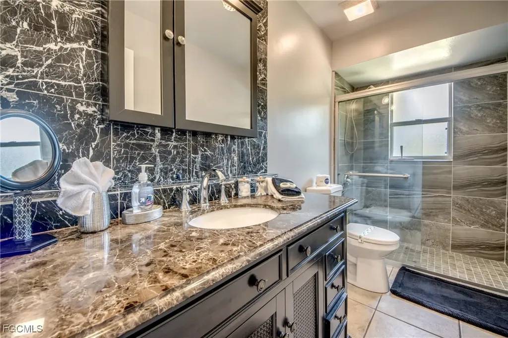 2919 SW 2nd Place Cape Coral FL 33914