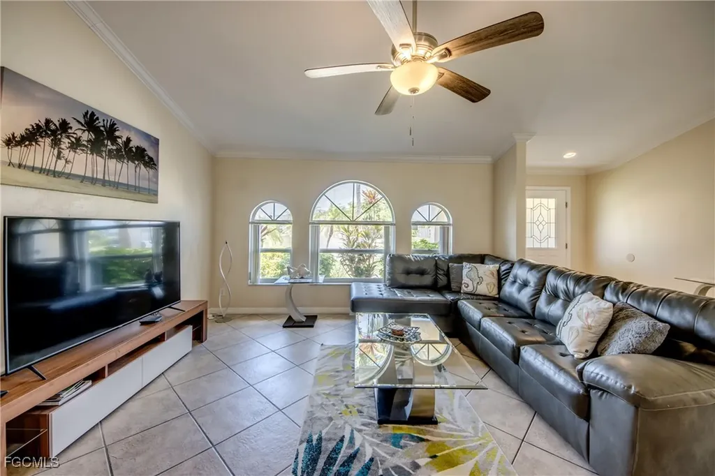 2919 SW 2nd Place Cape Coral FL 33914