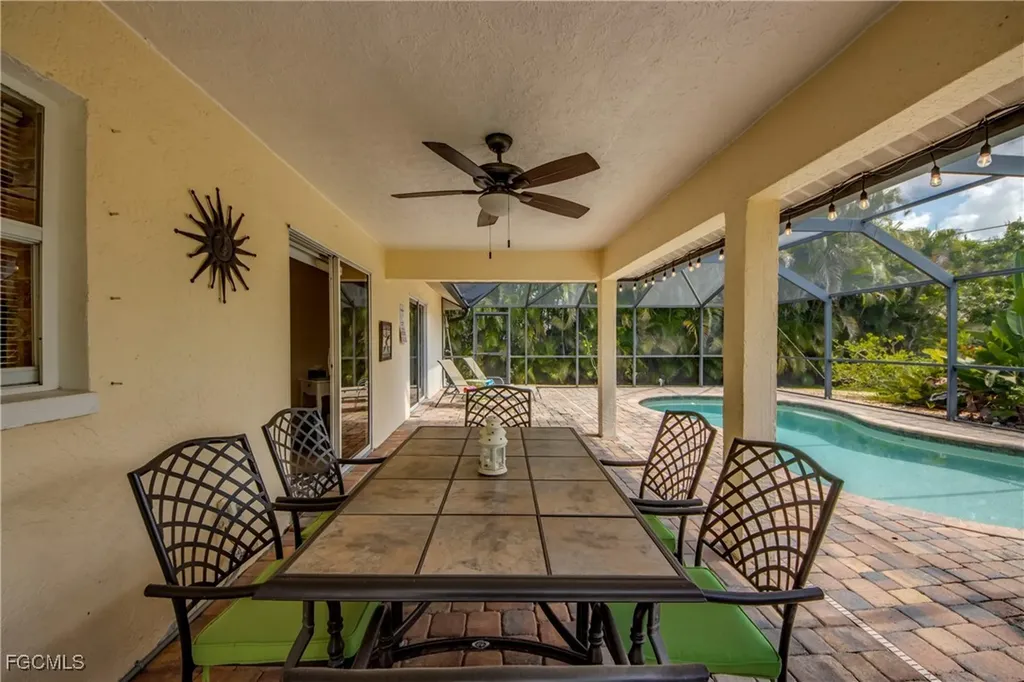 2919 SW 2nd Place Cape Coral FL 33914