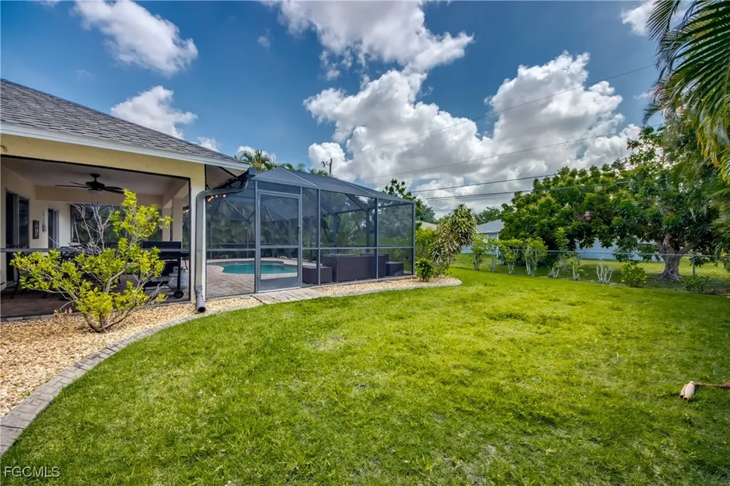 2919 SW 2nd Place Cape Coral FL 33914