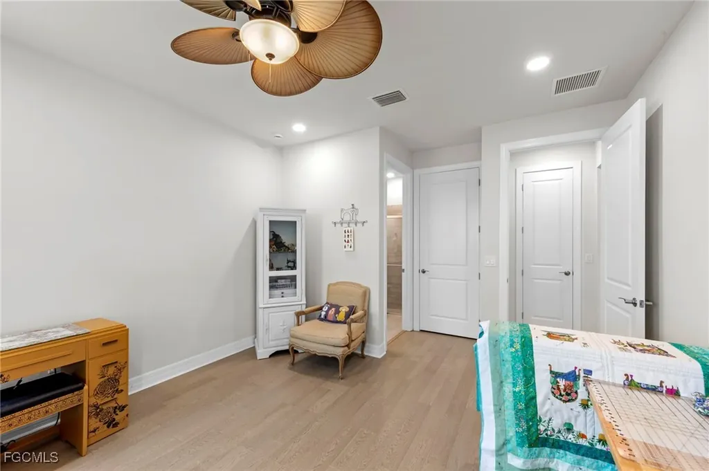 11289 Thurston Chase Fort Myers FL 33913