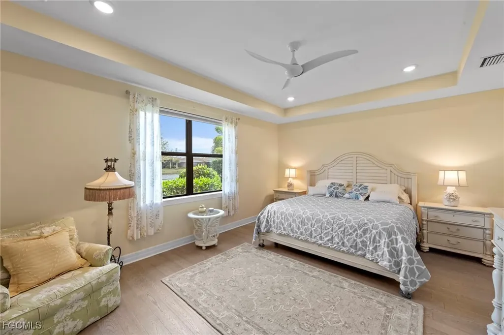 11289 Thurston Chase Fort Myers FL 33913