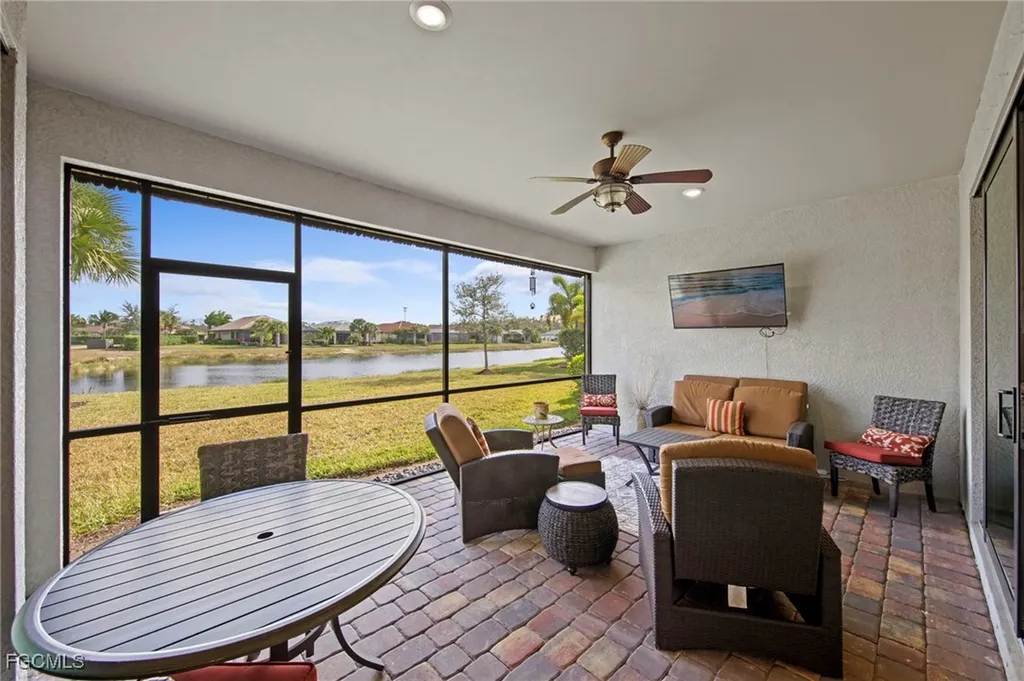 11289 Thurston Chase Fort Myers FL 33913