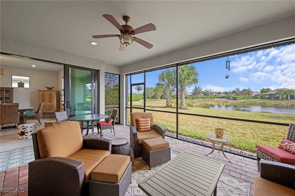 11289 Thurston Chase Fort Myers FL 33913