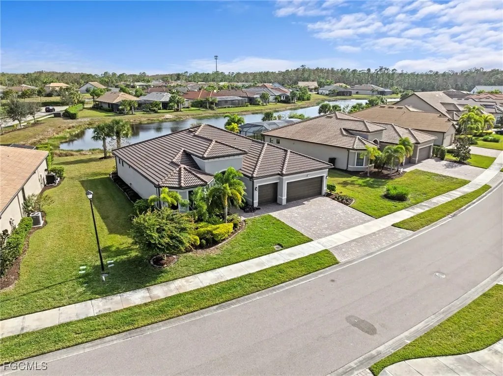 11289 Thurston Chase Fort Myers FL 33913