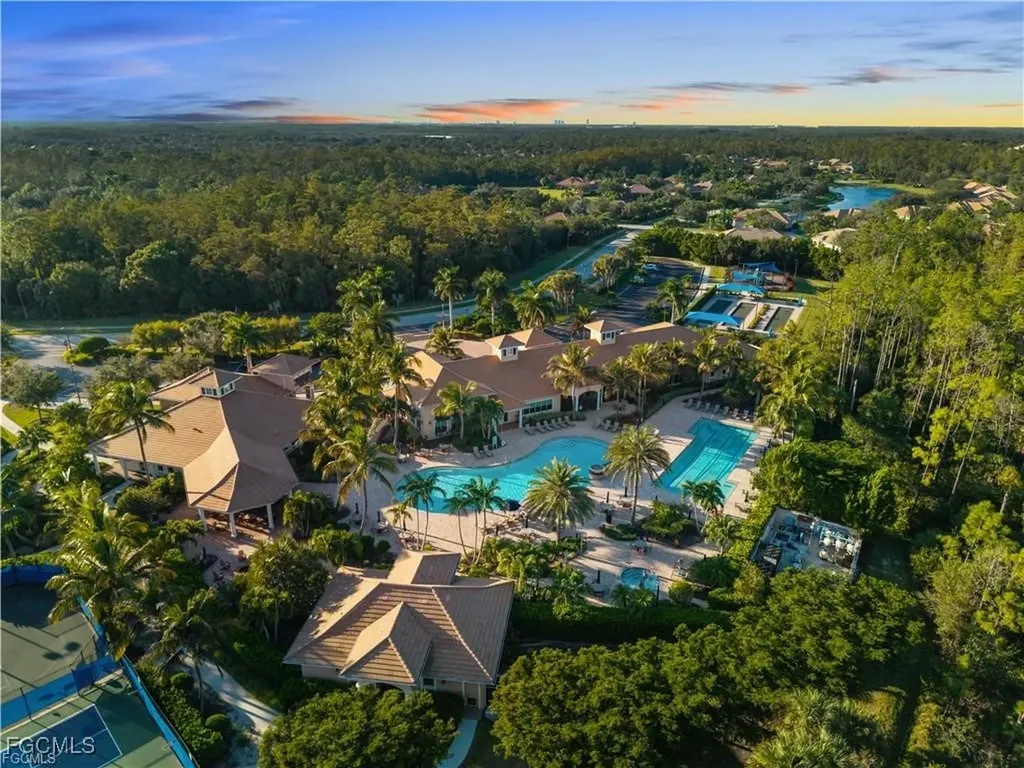 11289 Thurston Chase Fort Myers FL 33913