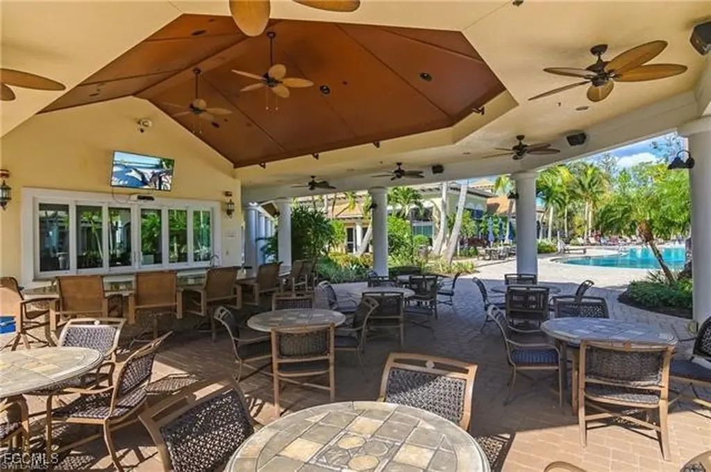 11289 Thurston Chase Fort Myers FL 33913